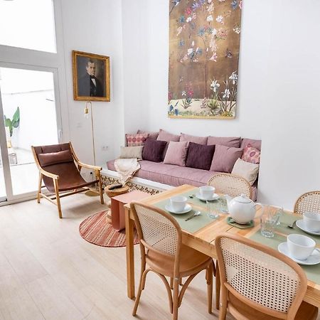 Ferienwohnung Pop Art Historia De Conde Negro Con Patio Privado Sevilla Exterior foto